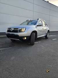 Vând Dacia Duster 4X4 Model Prestige