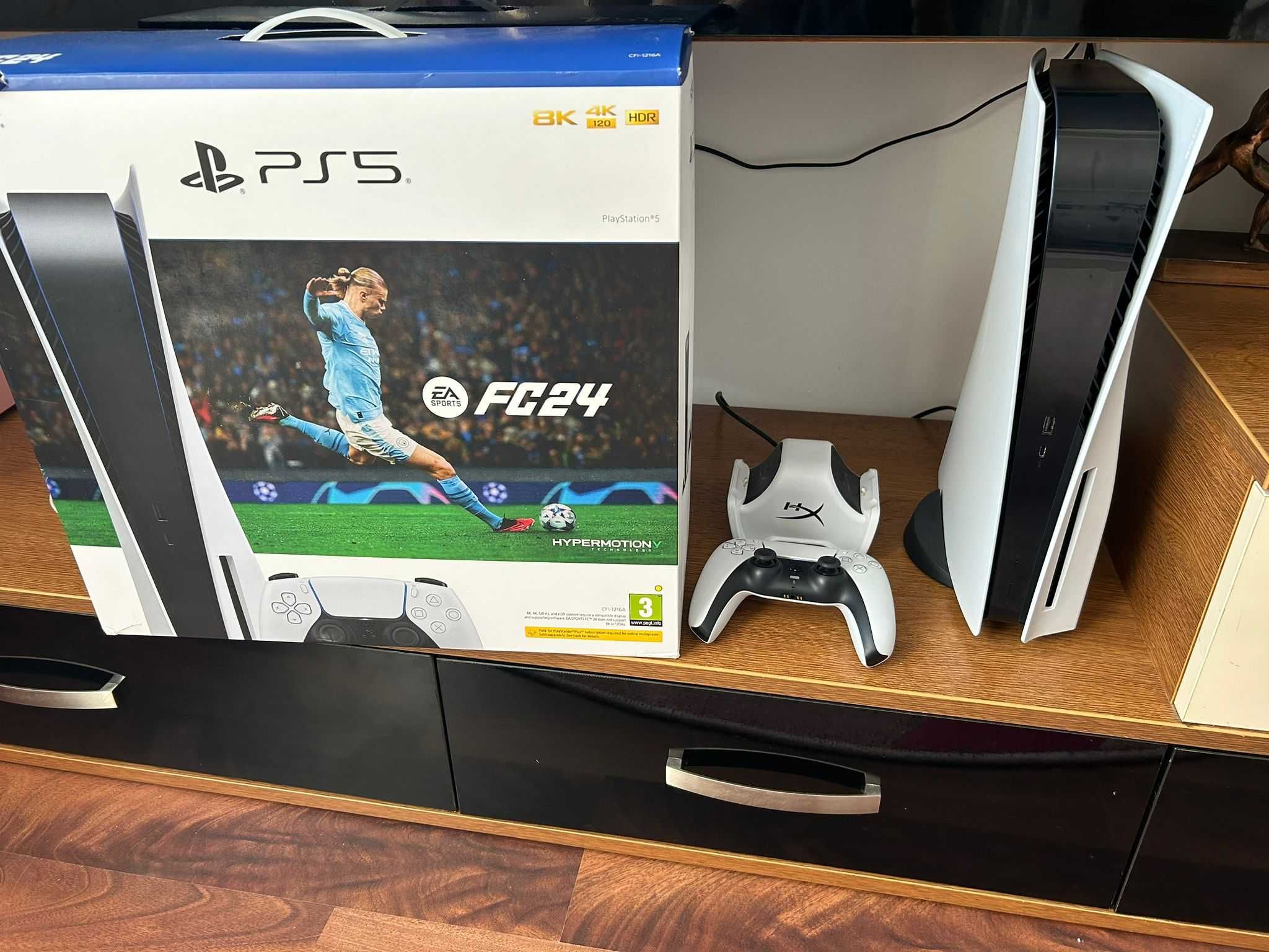 Consola PlayStation 5(PS5) 825GB C Chassis+ Joc EA Sports FC24