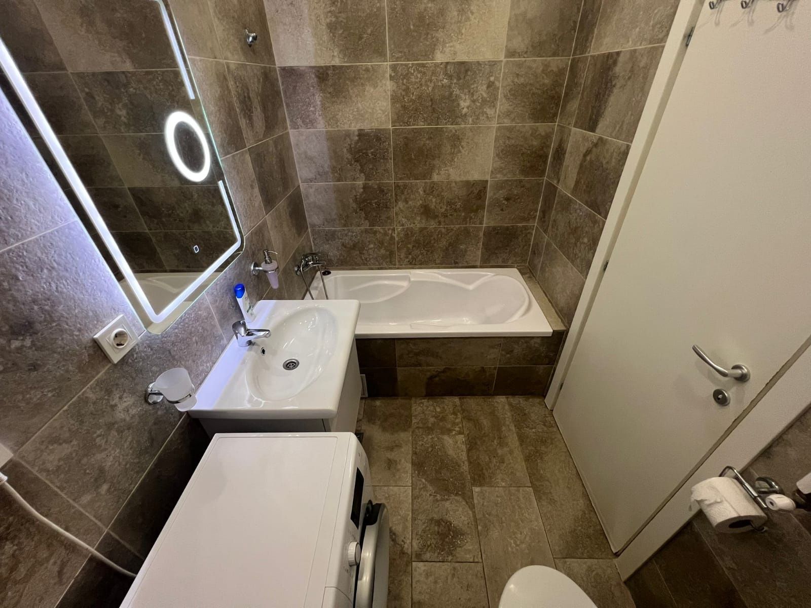 Apartament cu 2 camere de vanzare