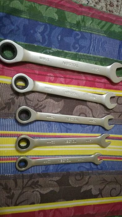 Все что на фото 6000 тысяч