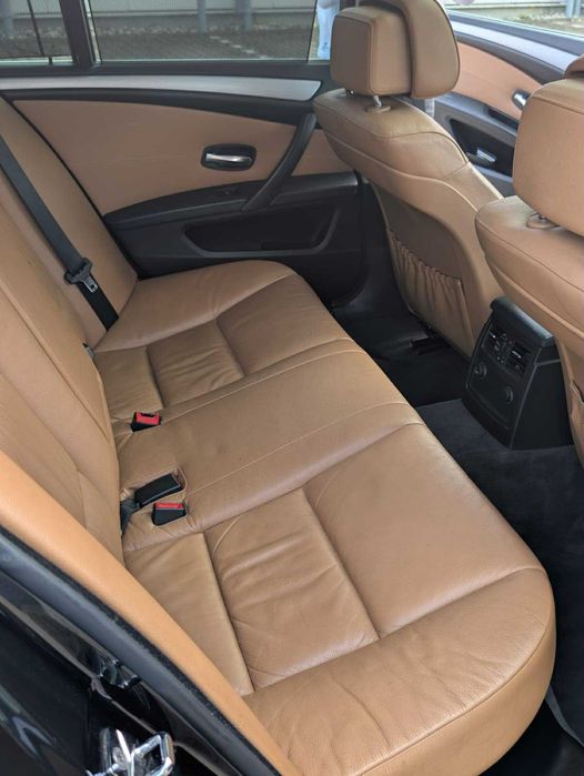 BMW E60 2009 3000d