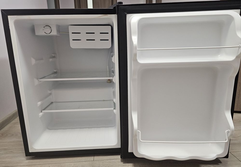Mini frigider Star Light 65L