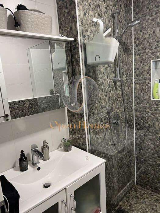 Продава се Четиристаен апартамент в Пловдив, Христо Смирненски - 75 кв.м за 2000 €/кв.м - Снимка #10