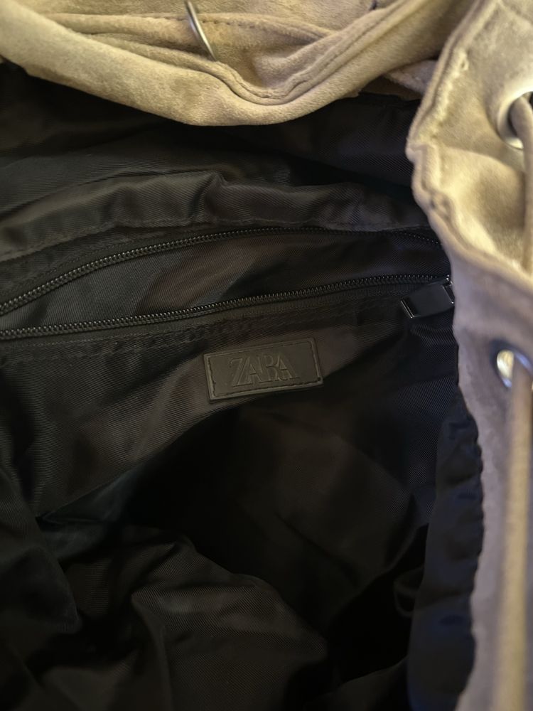 Женска раница Zara