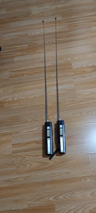 Vand set statii radio CB de colectie.