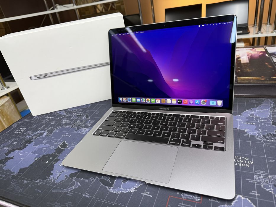 Macbook Air 13 M1 2020 8Gb/256Gb/382ц