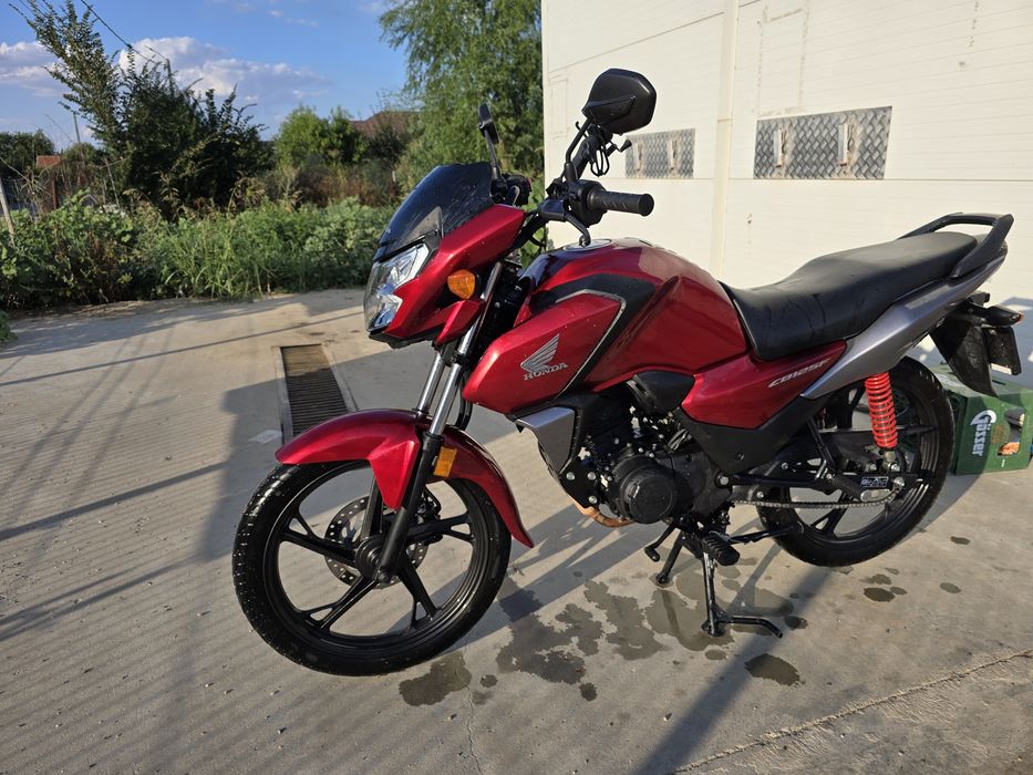 Honda CB125F 2023 impecabil