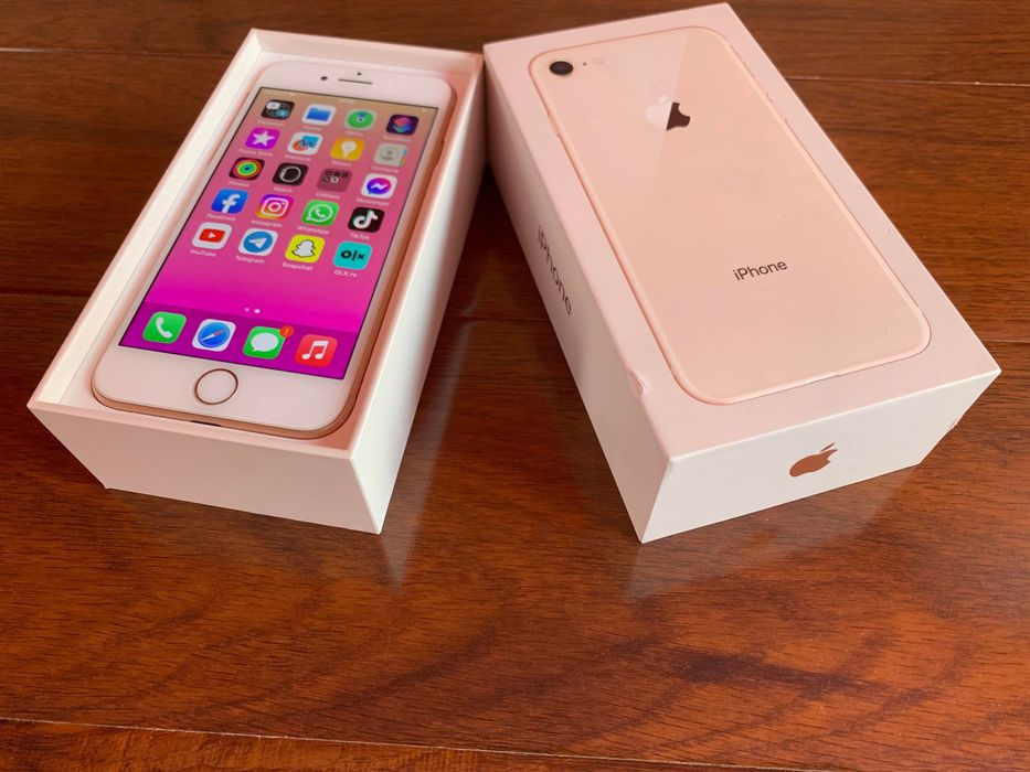 iPhone 8 Gold 64GB impecabil