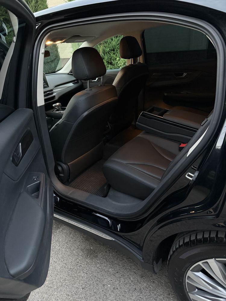 Hongqi eq-5 450 km