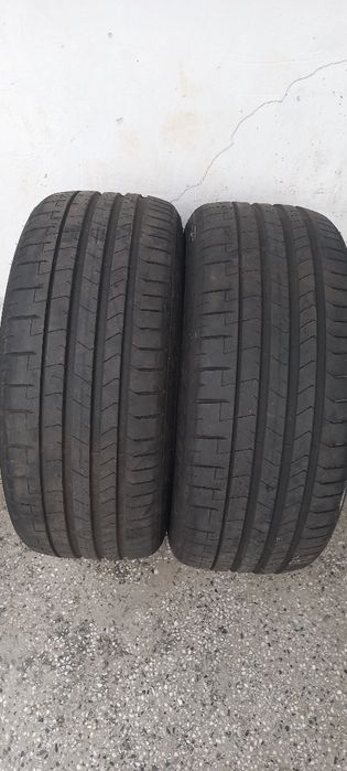 235 35 20 ПИРЕЛИ 2бр. Като нови Дот23