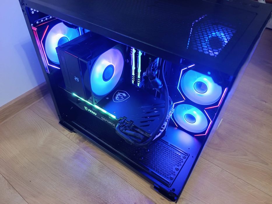 Vând PC Gaming Ryzen 7 5800x +RTX 4060 Eagle oc 8gb