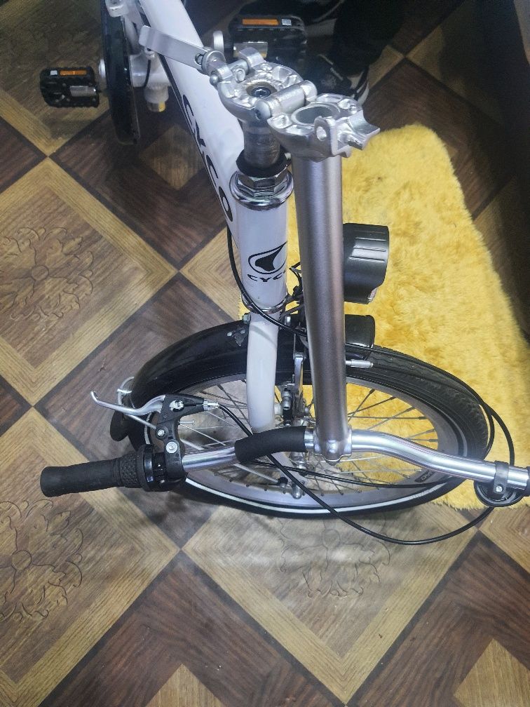 Vând  bicicleta cyco