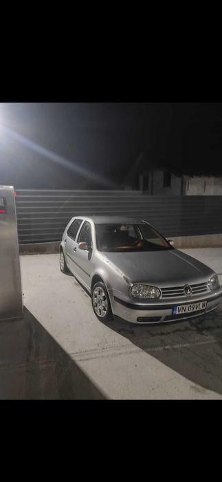 Vand golf 4 1.4 benzina(negociabil)