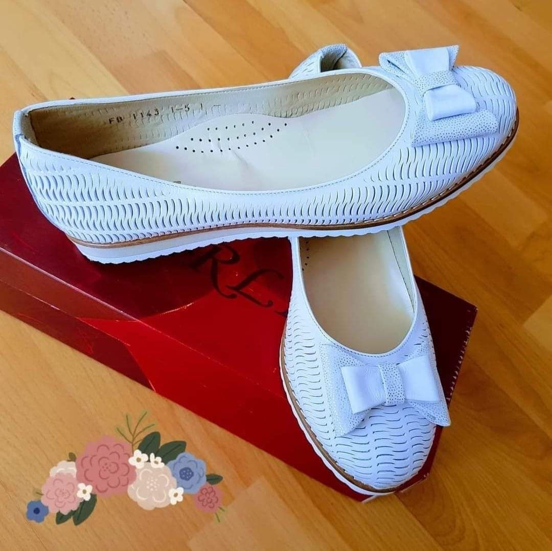 Pantofi albi piele naturala 100%,cutie,saculet