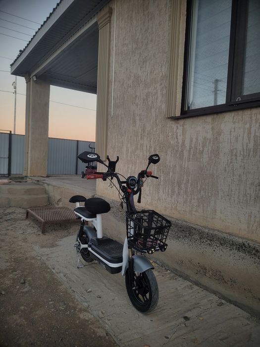 Скутер сатылады атырау жулдыз да тур срочно