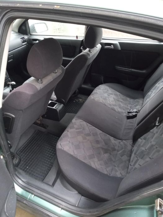 vând Opel Astra g