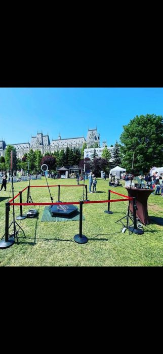 Platforma 360° completa pentru eveniment.