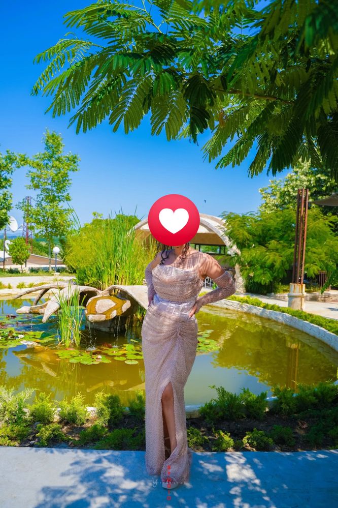 Официална рокля
