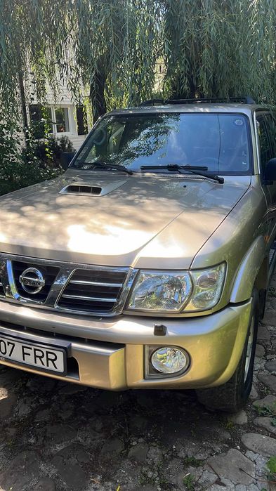 Nissan Patrol GR Y61