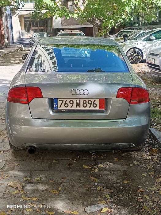 Ауди А4  1.6 бензин 102k