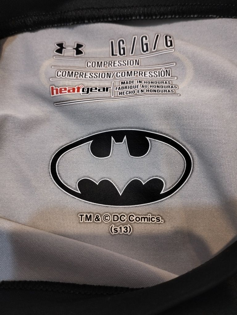 Tricou de compresie Under Armour -Batman mărime L