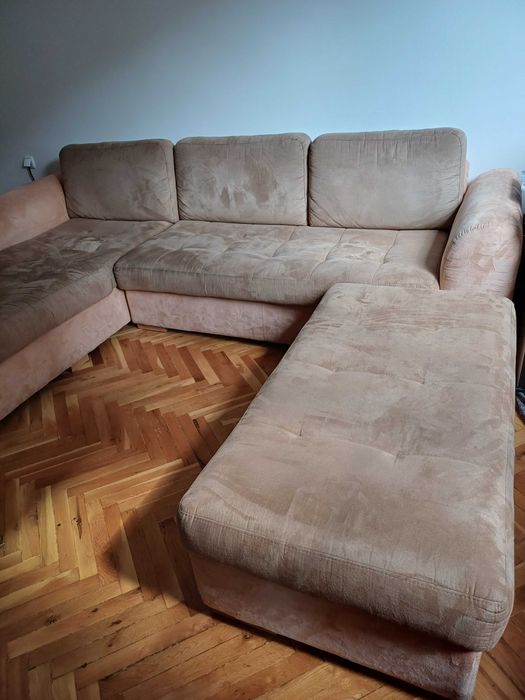 Диван за голям хол
