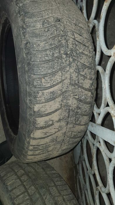 Set 4 anvelope second hand 215/60/R16,pret 150 lei tot setul.