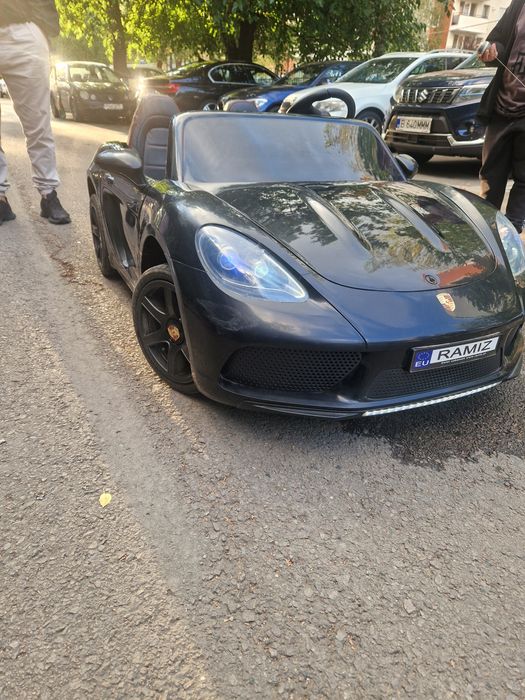 Masinuta Porsche copii
