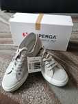 Нови кецове SUPERGA