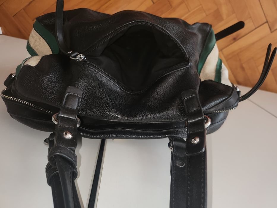 Дамска чанта запазена