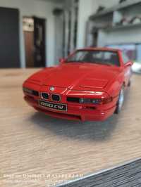 Machetă BMW 850 csi E31 1:18
