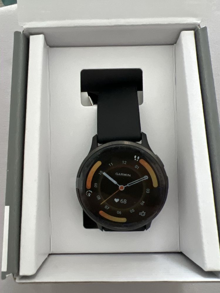 Смарт часы GARMIN