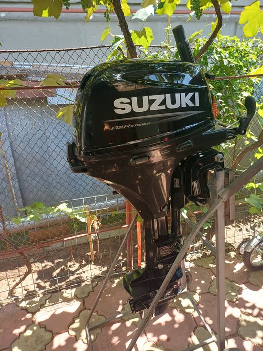 Suzuki 15cp 4timpi + Mercury 15cp 4timpi