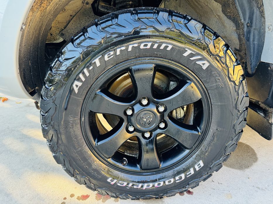 Гуми за джип Bf Goodricn all terrain 265/65/17