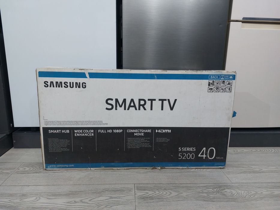 Самсунг телевизор 40", оригинал