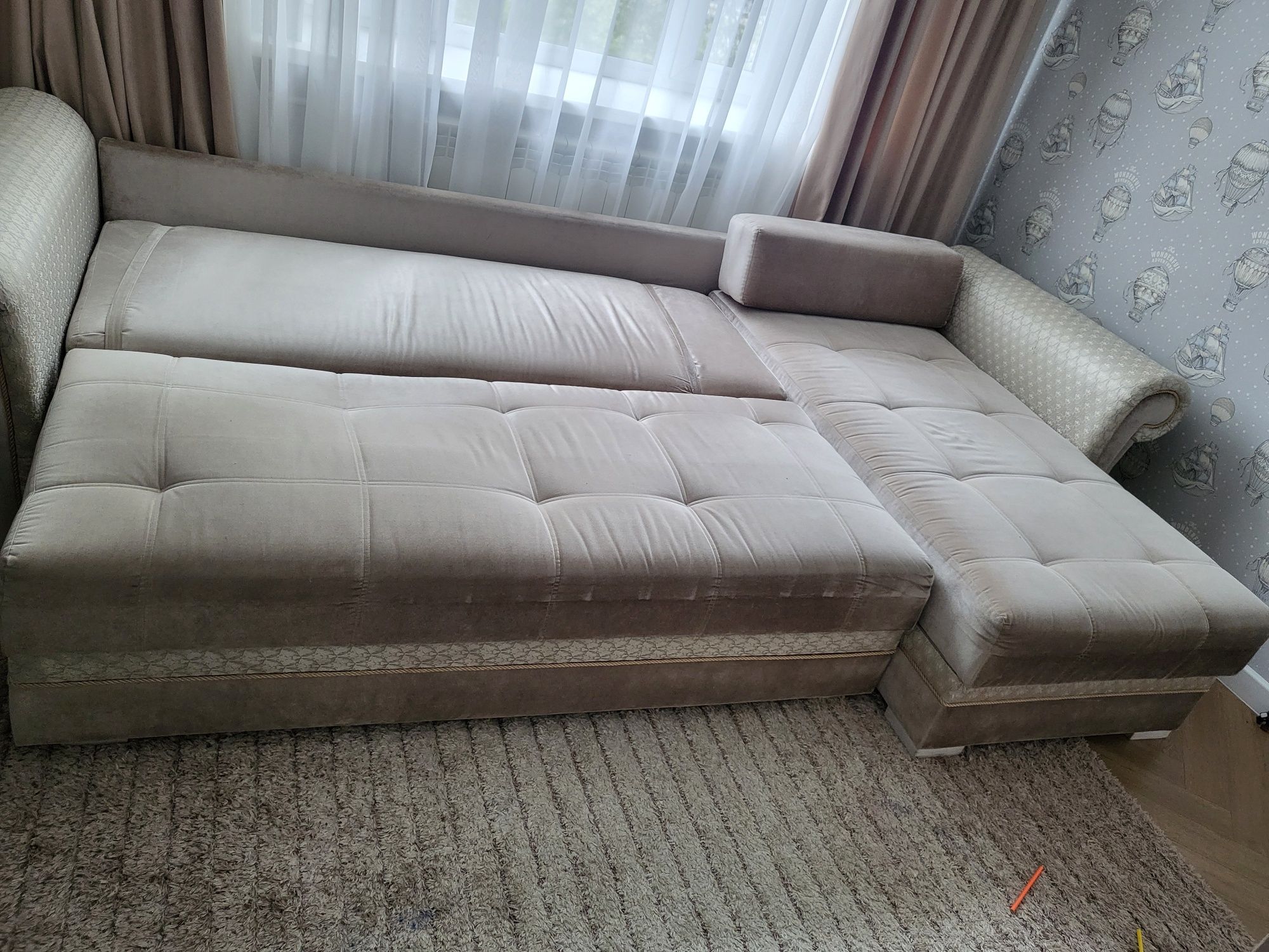 Продаётся угловой диван