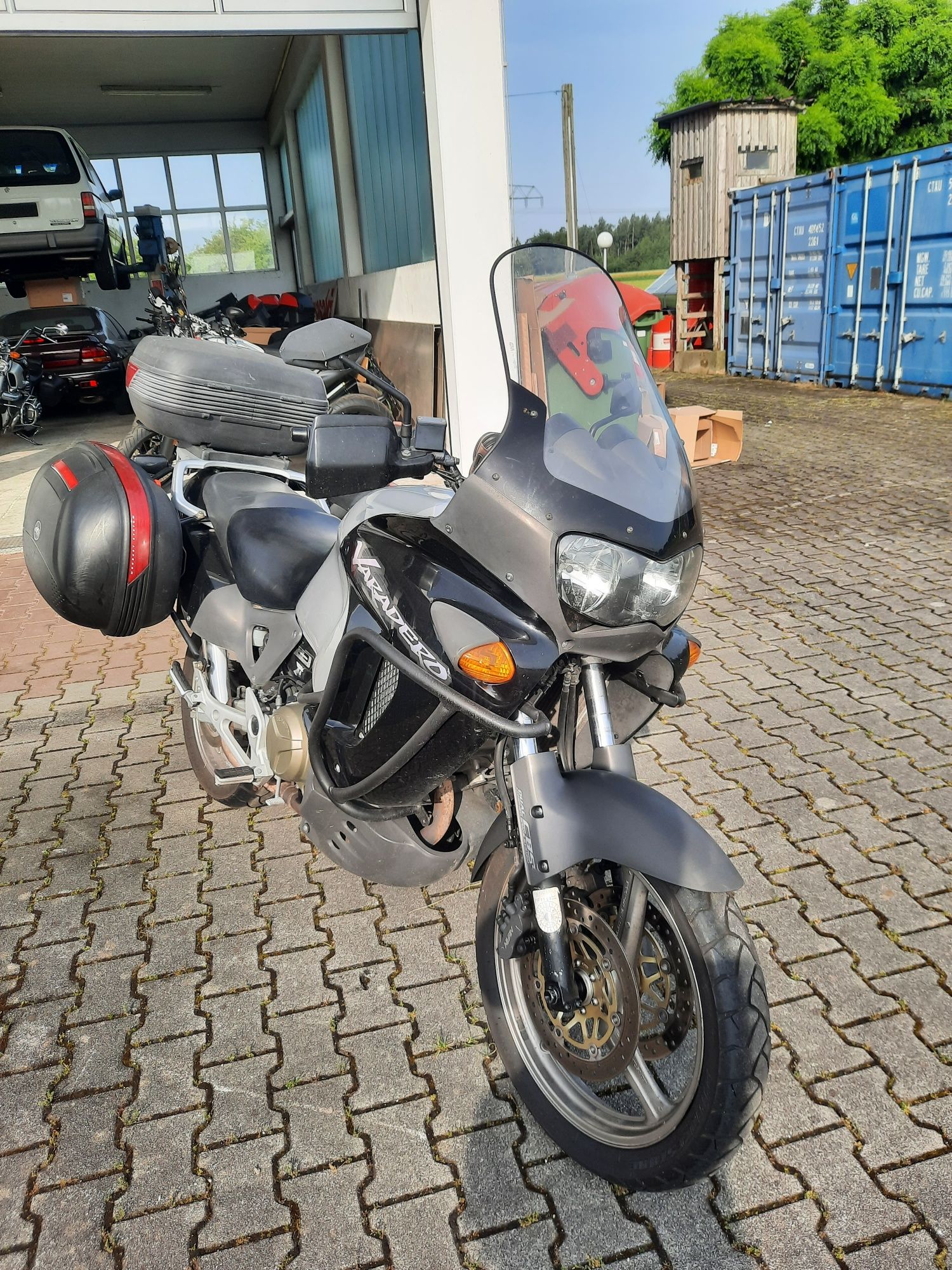 HONDA Varadero XL1000V