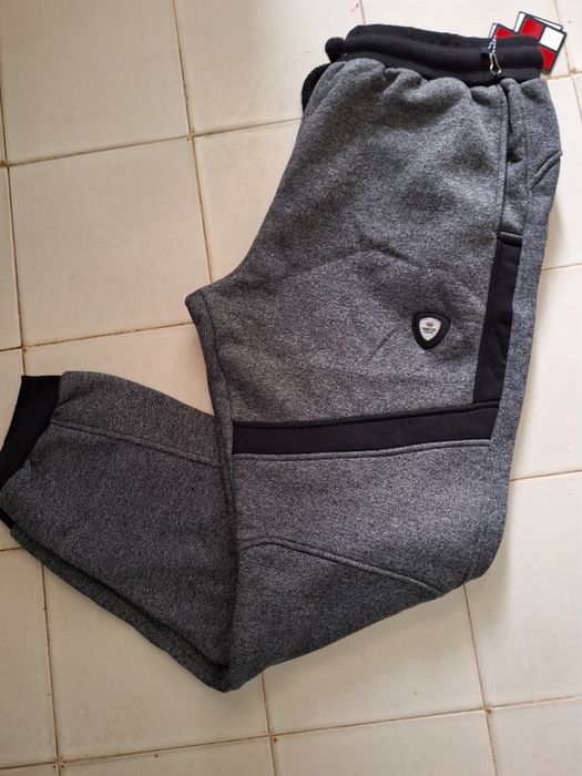 Мъжко долно спортно.