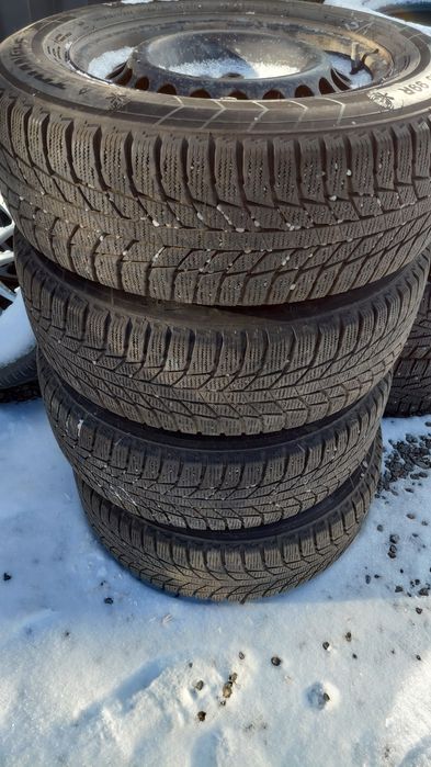 Продам шины зимние.15.16.17