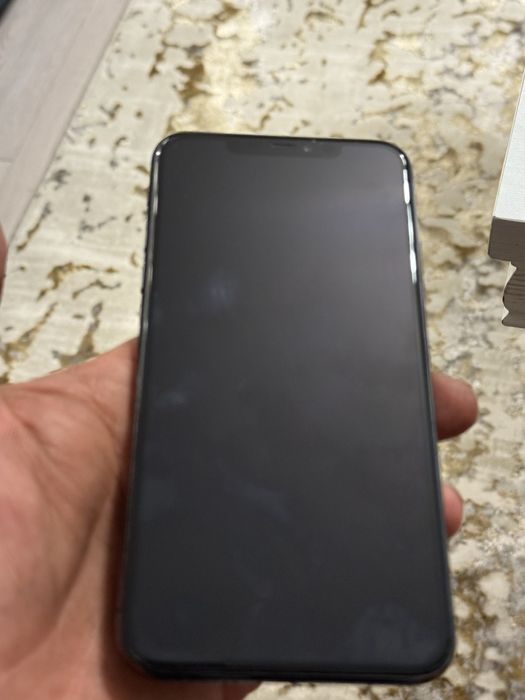 Iphone 11 promax 65 gb