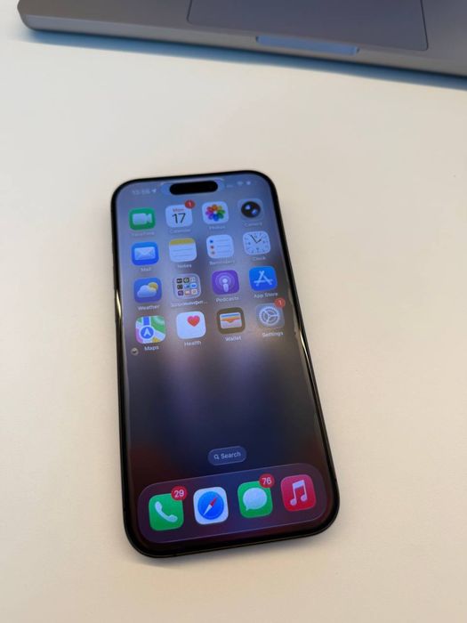 Iphone 15 pro, 256gb черный