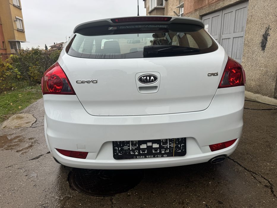 Kia Ceed 2009 год.