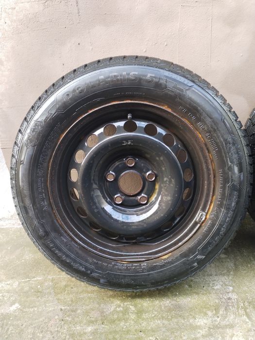 Anvelope iarna cu jante 196 65 R15