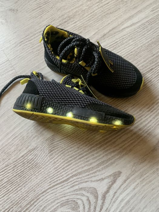 Vând adidas pt copii