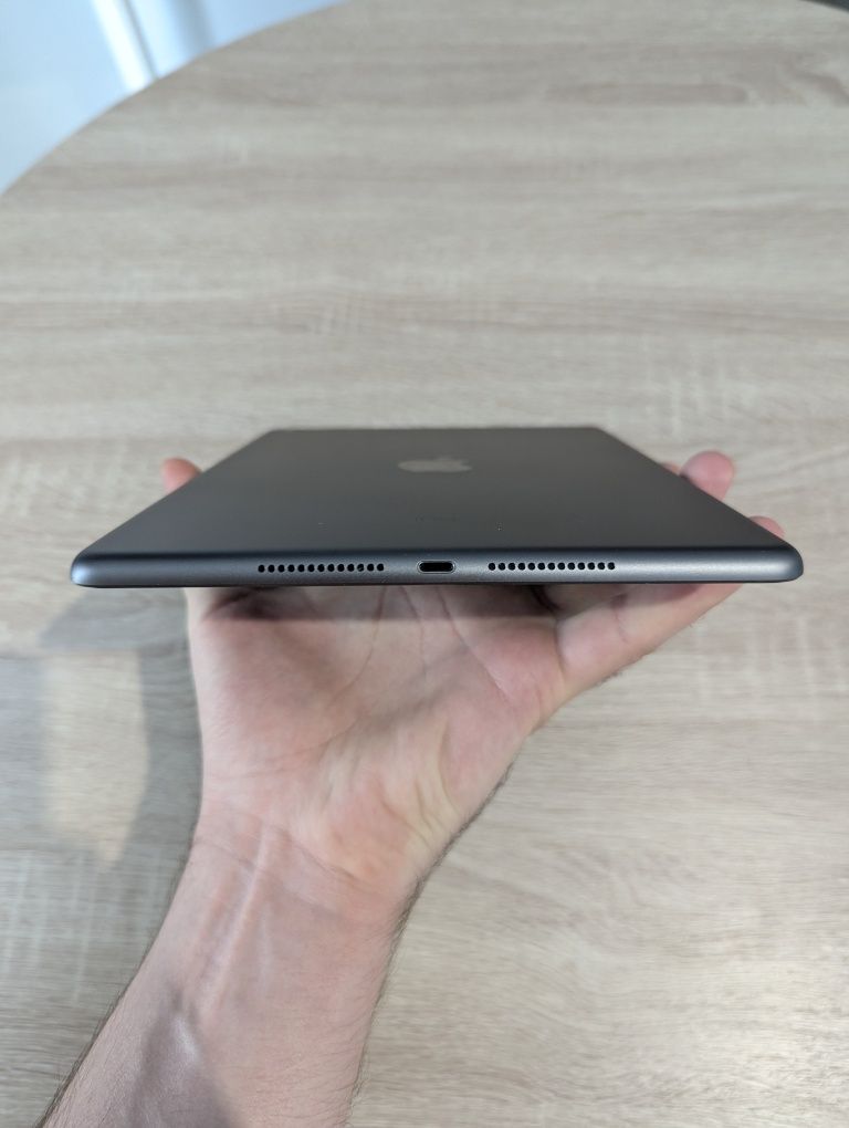 IPad 9th 256gb Space Grey Като Нов