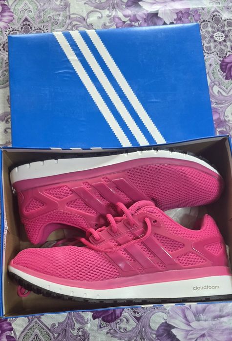 Чисто нови * ADIDAS* 44 2/3-ти