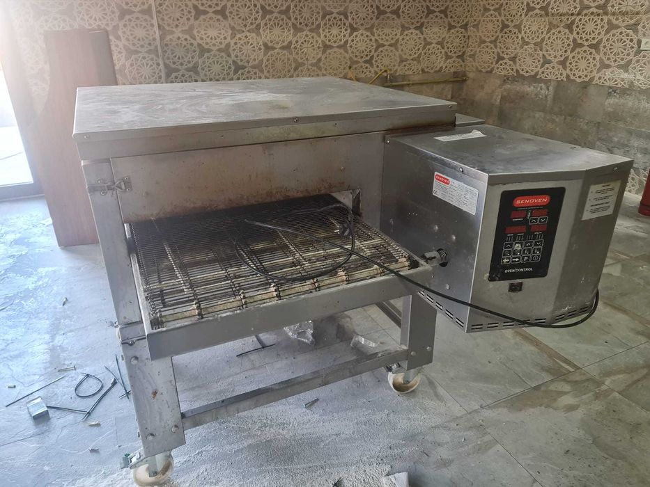 Cuptor cu banda pizza covrigi / Cuptor Piza Covrigi Banda 2300€