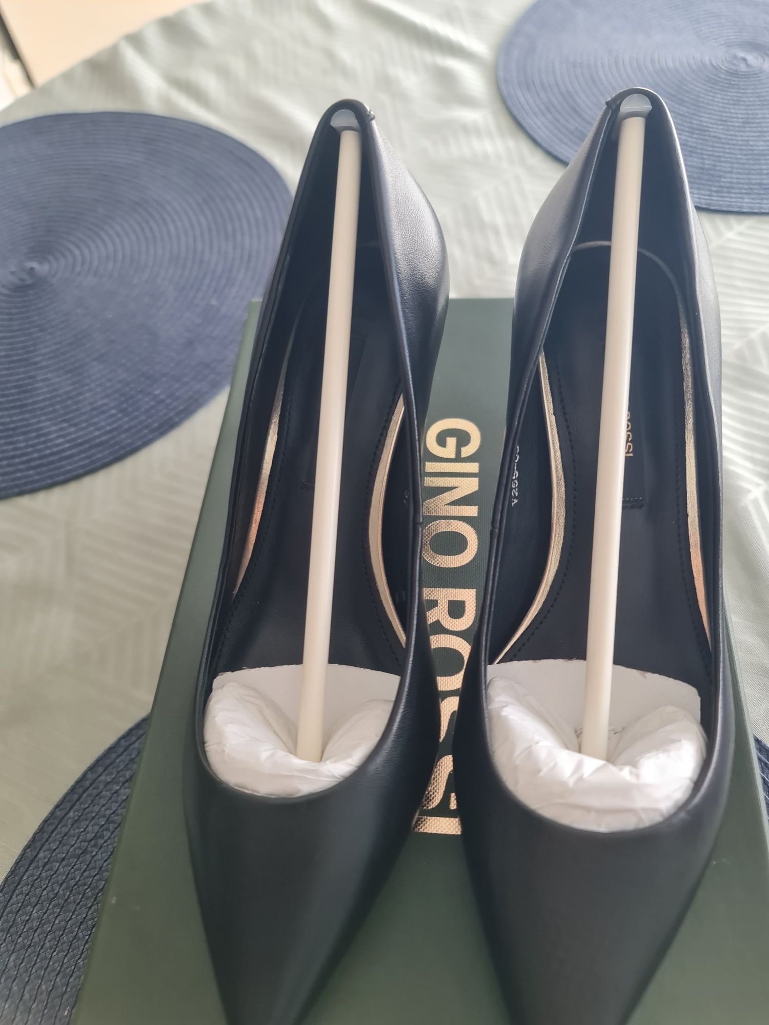 Pantofi stiletto piele naturala gino rossi