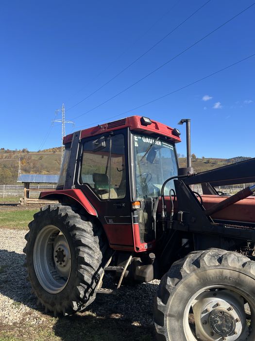 Vand Tractor Case IH 695