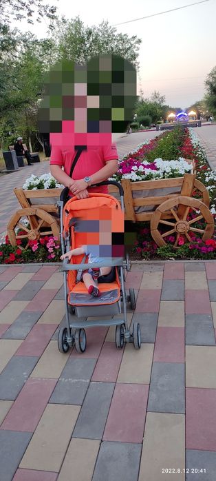 Продам коляски детские б.у.